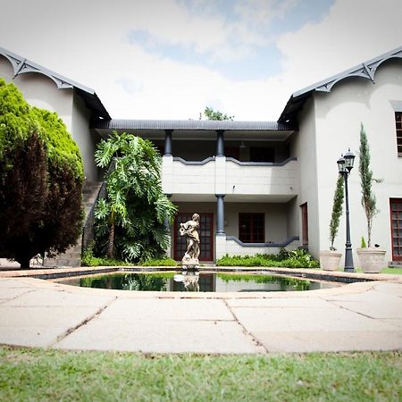The Gables Middelburg Mpu Hotel Exterior foto